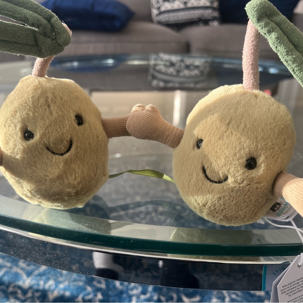 NWT Jellycat Olives
